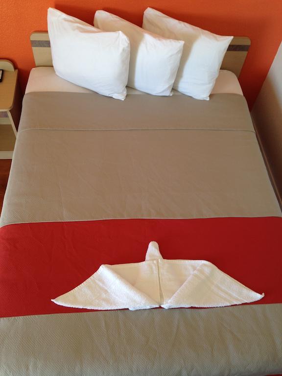圣乔治6号汽车旅馆 客房 照片